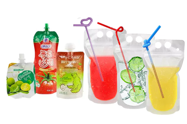 Sachets de boisson en plastique