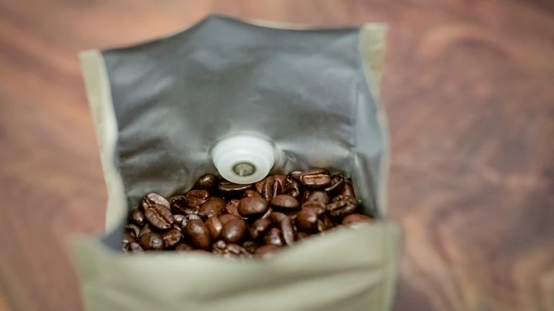 Coffee Packaging With Degassing Valve