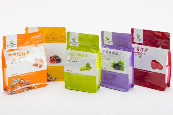 Flat Pouches for dry fruit